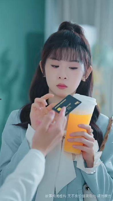 你是老板娘我是白月光